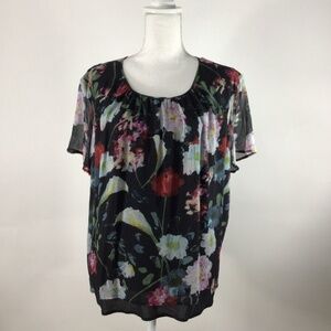 ST. JOHN Couture 100% Silk  Floral Short Sleeve Top Blouse